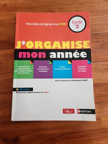 Livre : j'organise mon année