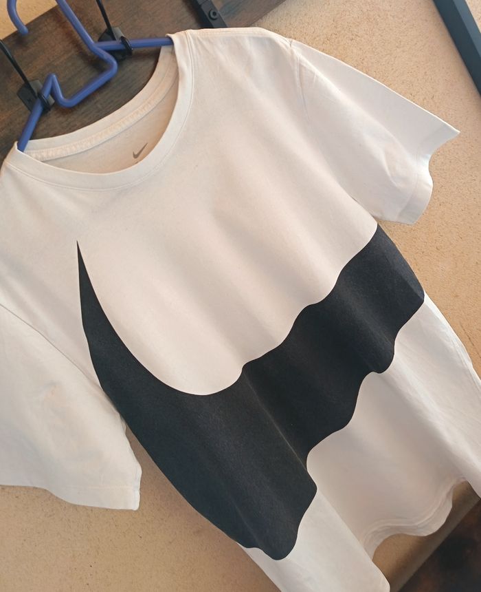 Tee-shirt Nike M - photo numéro 3