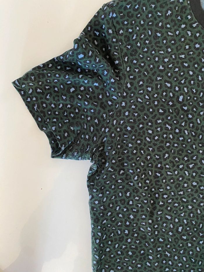 TEE shirt leopard Lacoste M - photo numéro 3