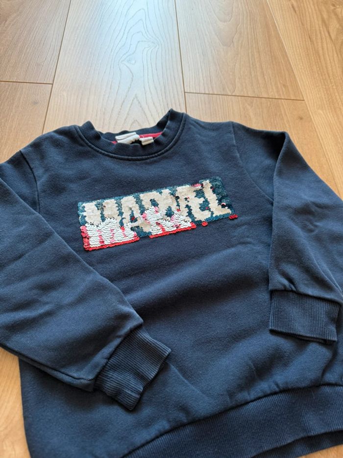 Superbe sweat Marvel - photo numéro 2