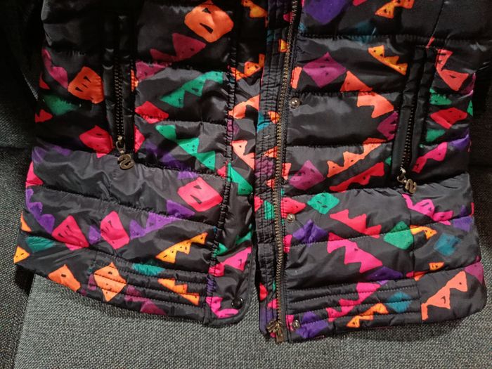 A saisir, doudoune fille taille 11/12 ans  ( Bien lire merci) - photo numéro 3