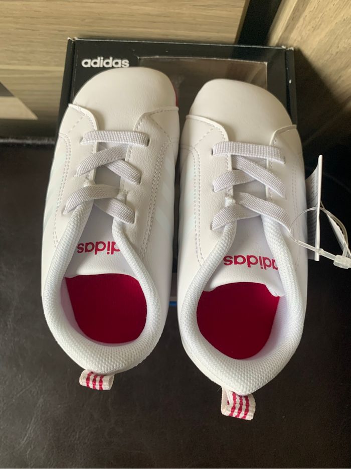 Adidas Advantage Crib - pointure 21 - photo numéro 5