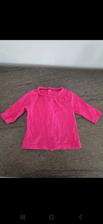 Haut longues manches.