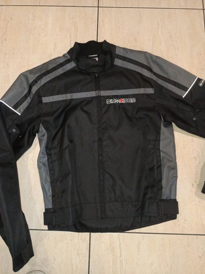 Magnifique manteau moto taille M - photo numéro 2