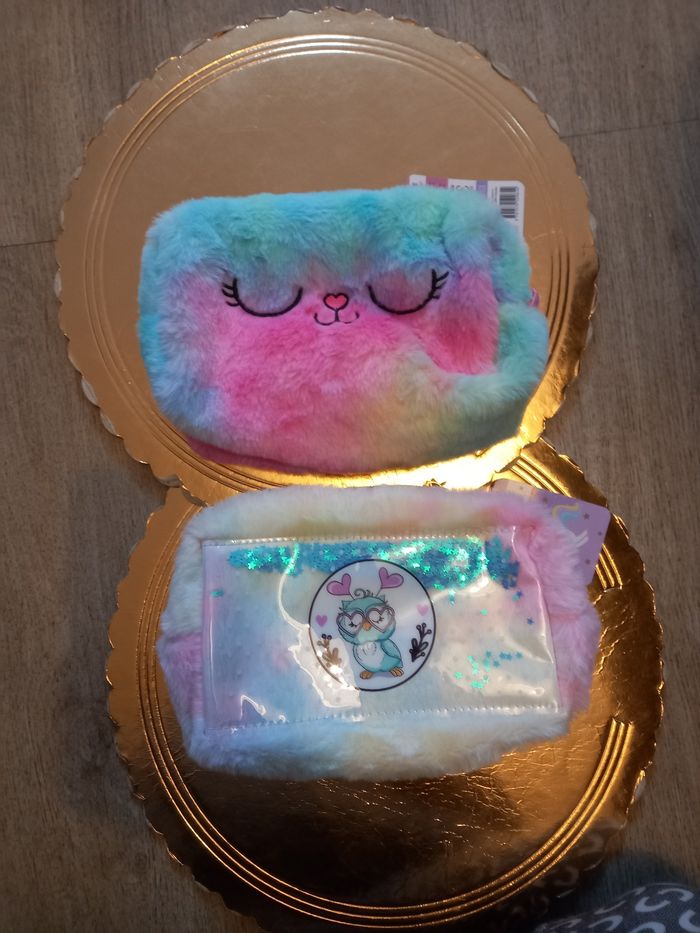 Lot pochettes neuves petite fille cadeau Noël fille