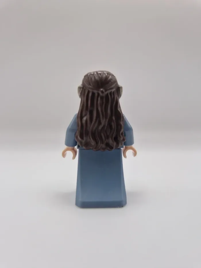 Figurine type lego Elfe Arwen seigneur des anneaux / hobbit - photo numéro 3