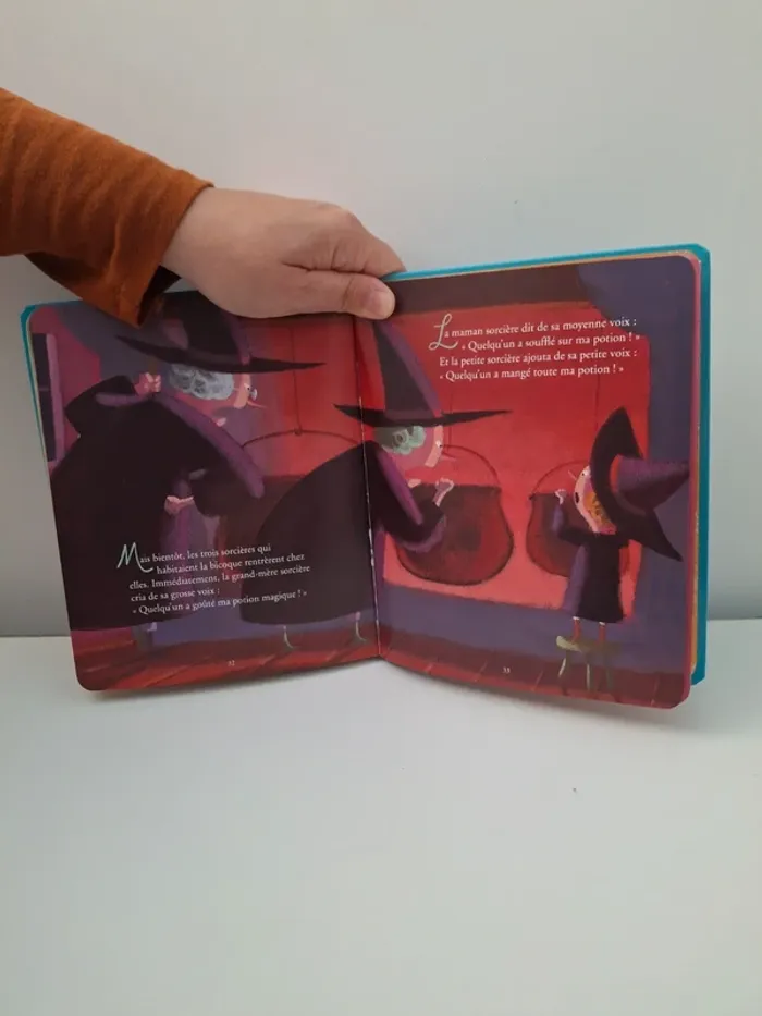 Livre Histoires pour mes 3 ans - photo numéro 2