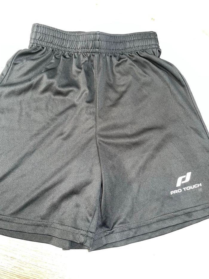 Short garçon 4/6 ans