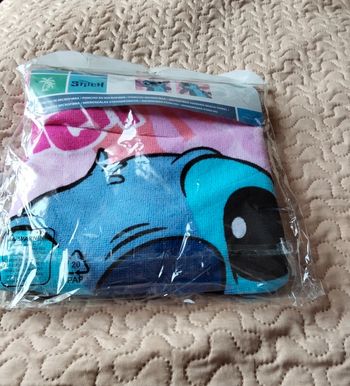 Poncho serviette sortie de bain . Stitch. Licence.