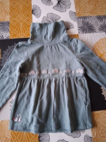 Sous-pull fille vert kaki 6 ans