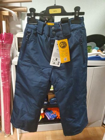 Pantalon de Ski Bleu Marine avec Bretelles Neuf T4-5 ans