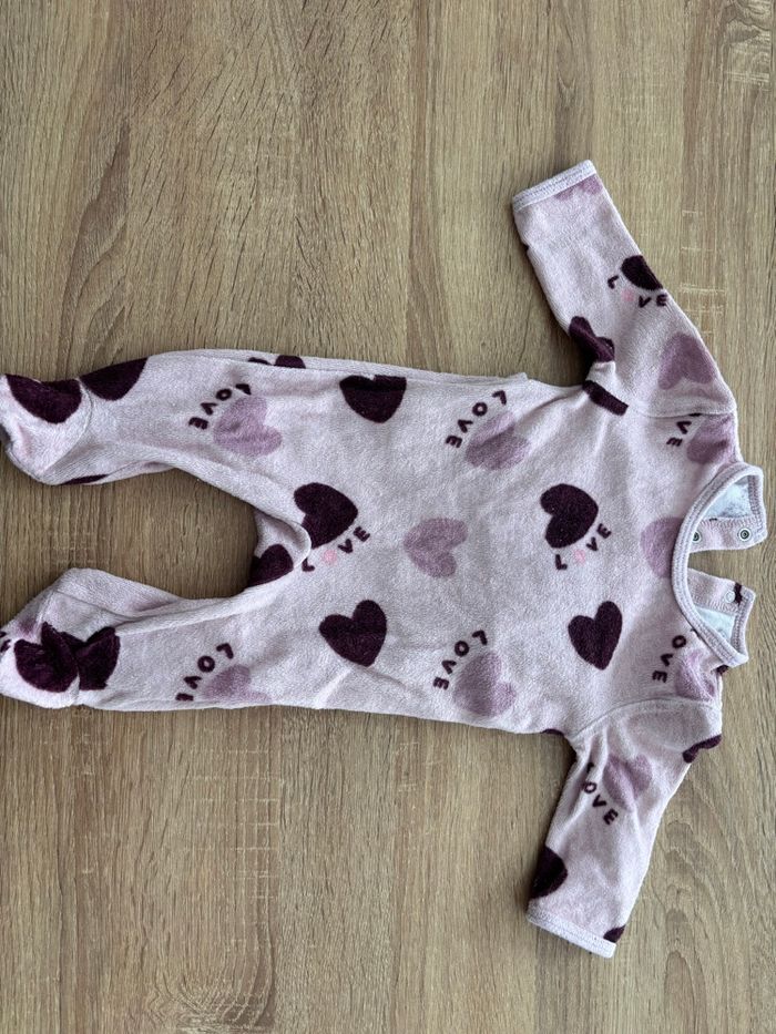 Lot pyjama 1 mois - photo numéro 3