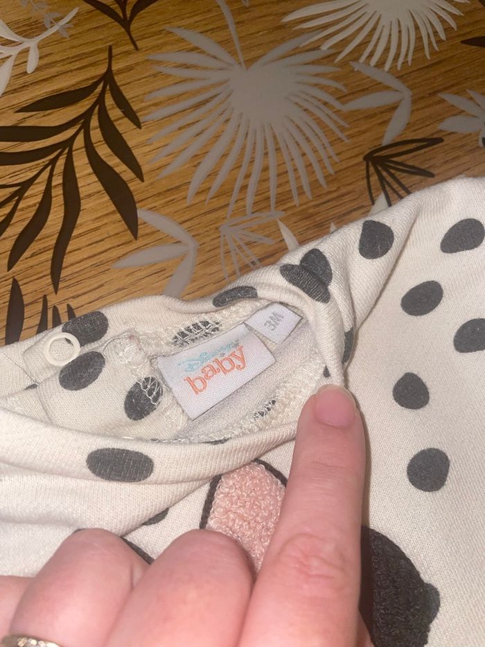 Pull blanc Minnie à pois noirs Disney bb 3 mois - photo numéro 4