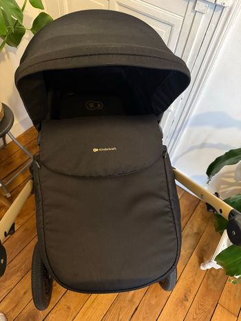 Poussette Kinderkraft MOOV2 air