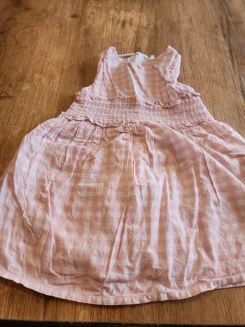 Robe guess 2 ans