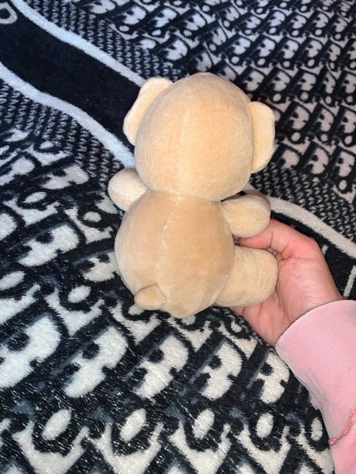 Donne peluche - photo numéro 2