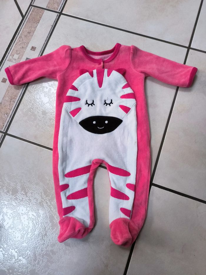 Lot de 5 pyjamas/grenouillères 3 mois - photo numéro 4