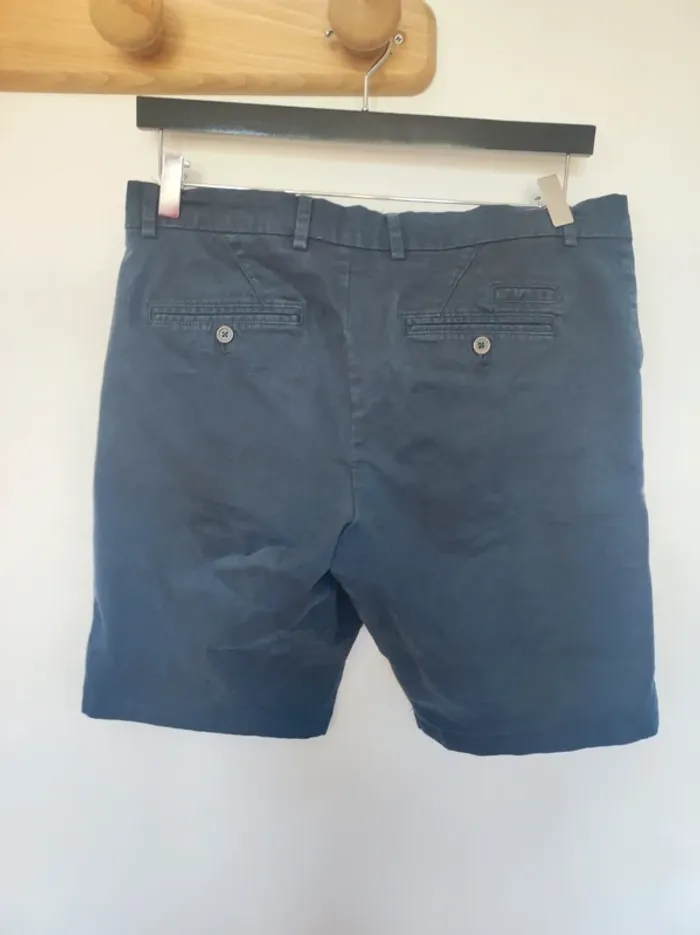 Short taille 42 - photo numéro 2