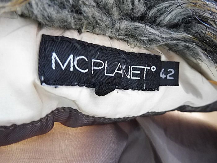 Manteau imperméable femme mi long beige McPlanet taille 42. 53cm aux aisselles, 90cm de haut. - photo numéro 4