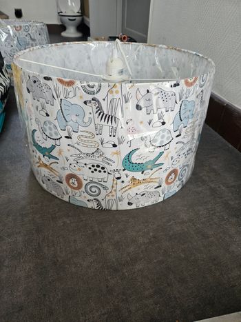 Suspension chambre jungle 