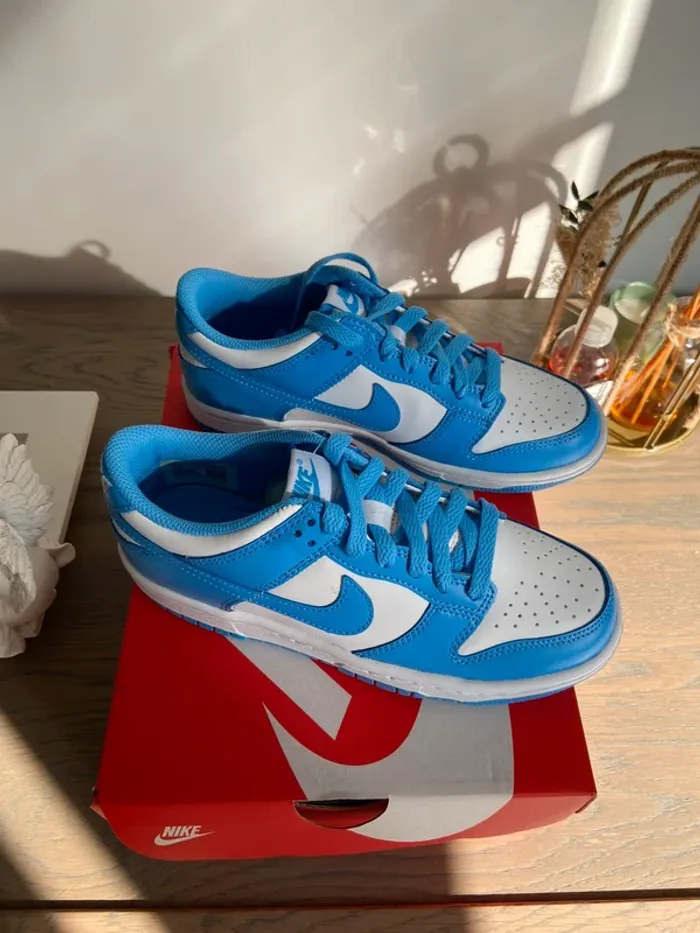 Nike Dunk Low (GS) university blue white taille 36 - photo numéro 2