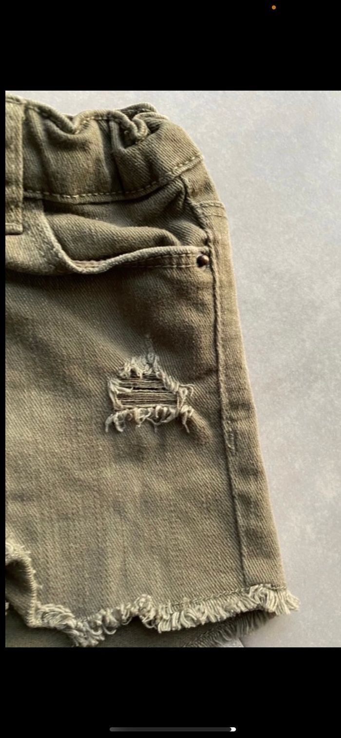 Short en jean armé Kiabi 24 mois Neuf - photo numéro 7