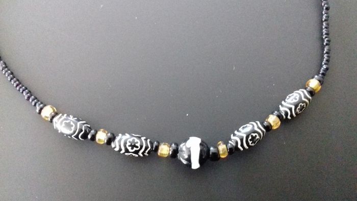 Collier en perles - photo numéro 3