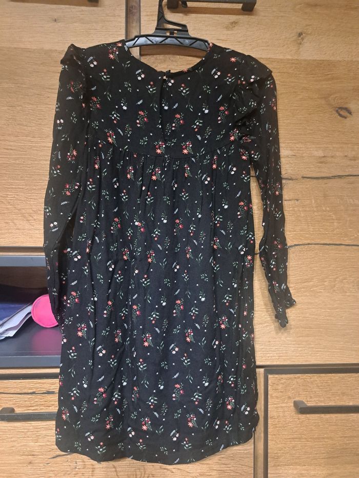 Robe manches longues 8 ans - photo numéro 6