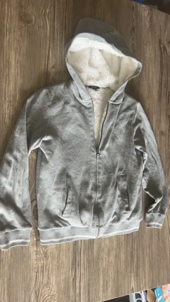 Gilet épais fille / garçon 12 ans