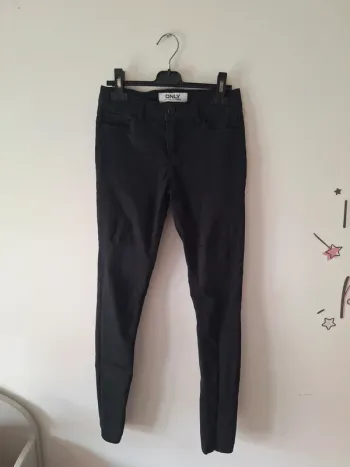 Jeans Only
