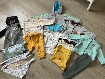 Lot vêtements 6mois 