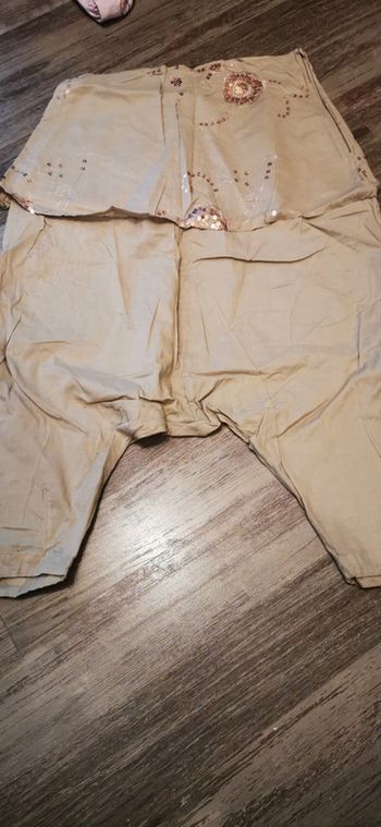 Sarouel 36 cache cache