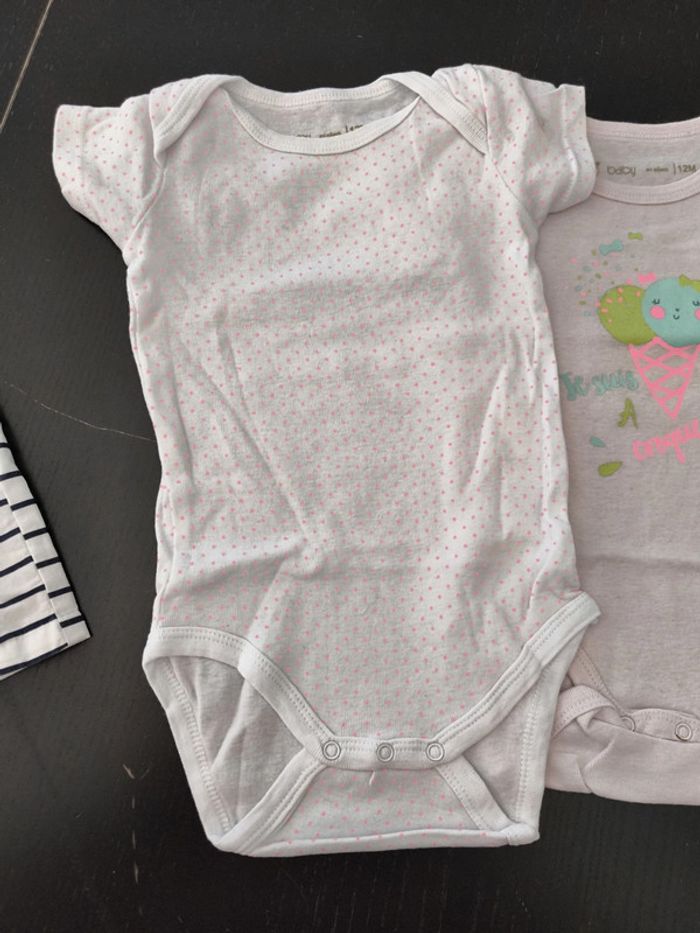 Lot de bodies manches courtes 12 mois - photo numéro 2
