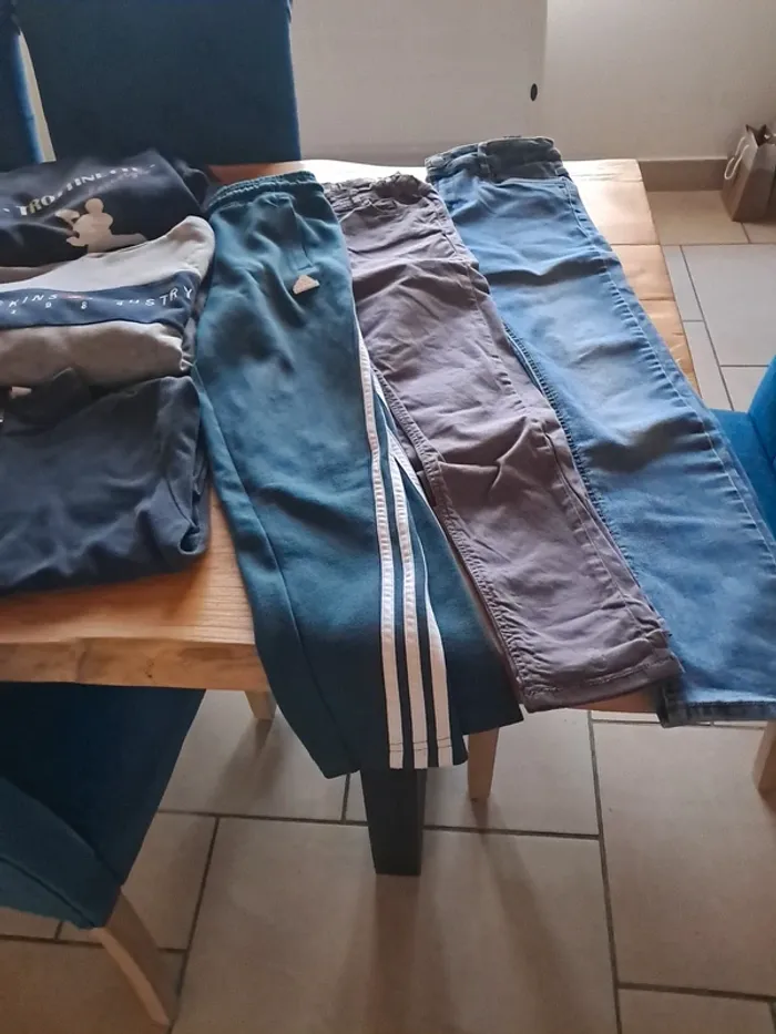 Lot vêtements 12 ans