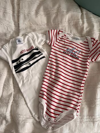 Lot body petit bateau