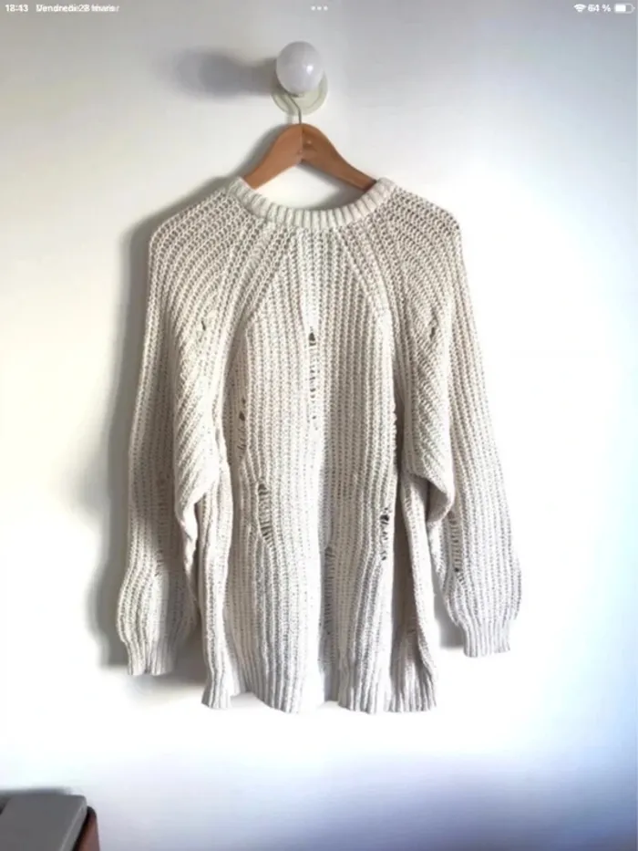 Pull blanc et ajouré oversize Pull&Bear taille 36 - photo numéro 8