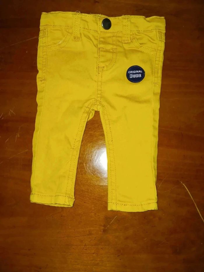 Jean moutarde 3 mois mes petits cailoux