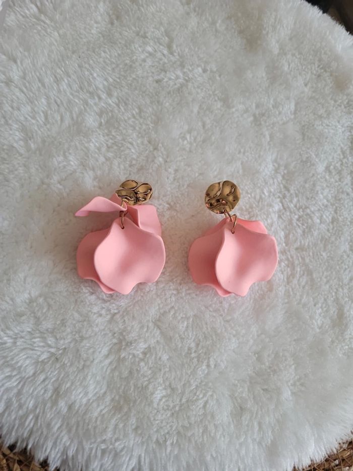 Clips petales de fleurs roses - photo numéro 5