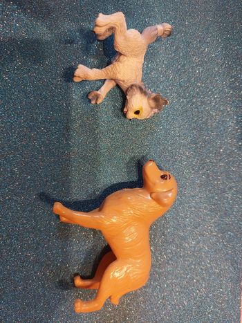 Figurines chien et chats