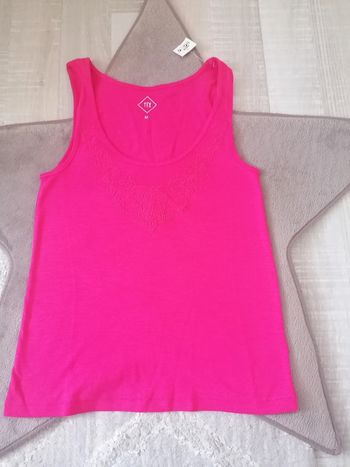 Débardeur avec broderie neuf