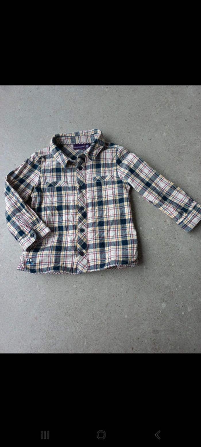 Lot hauts 24 mois - photo numéro 3