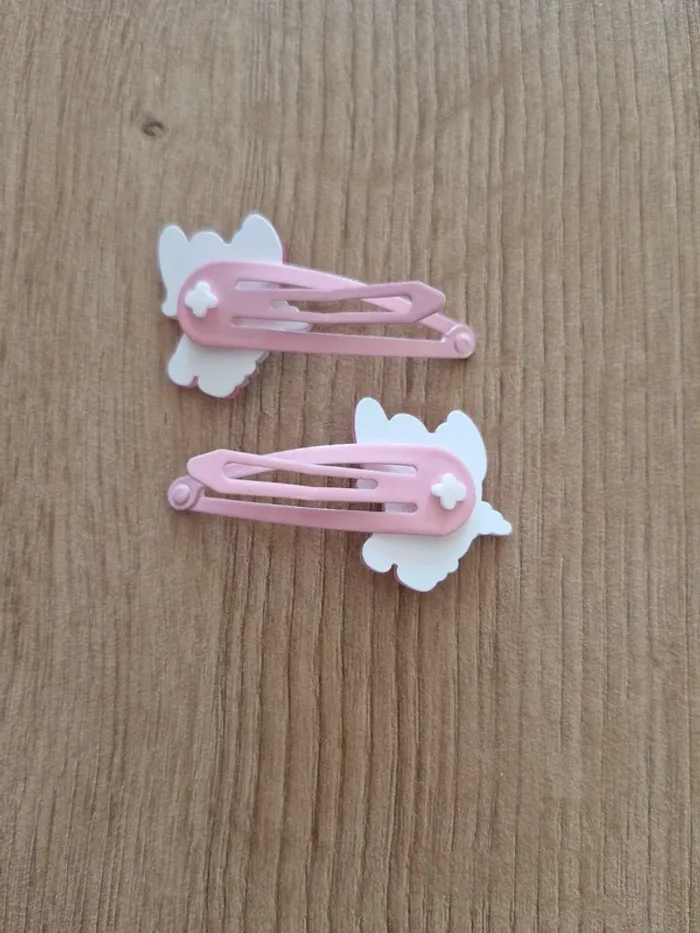 Lot 2 barrettes rose – personnage Stitch Neuve - photo numéro 3