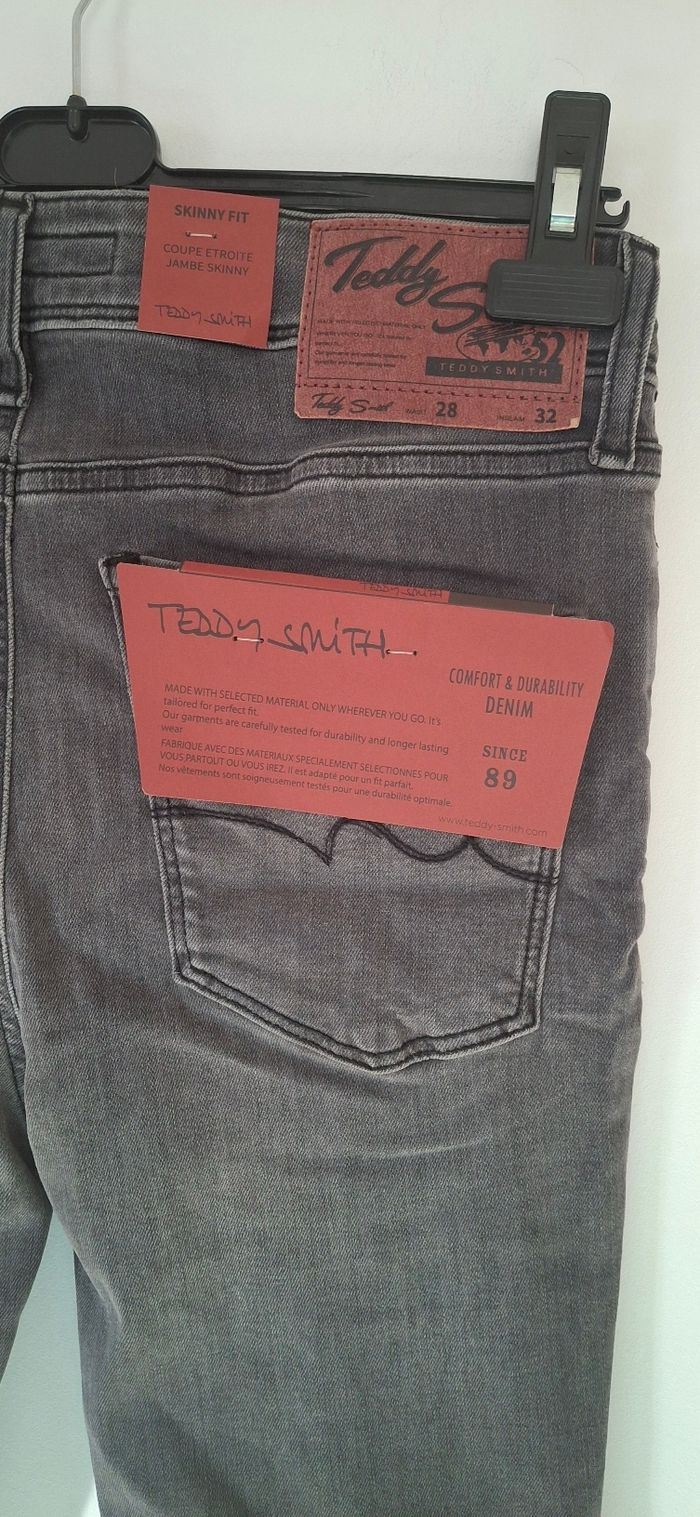 Jean Homme Teddy Smith Flash Skinny Gris Black Used Taille 28 Avec Étiquette Neuf avec Étiquette - photo numéro 6
