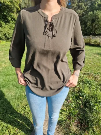 🌸 Superbe blouse à lacets - Taille 38/40/44 -  Papaya Weekend 🌸