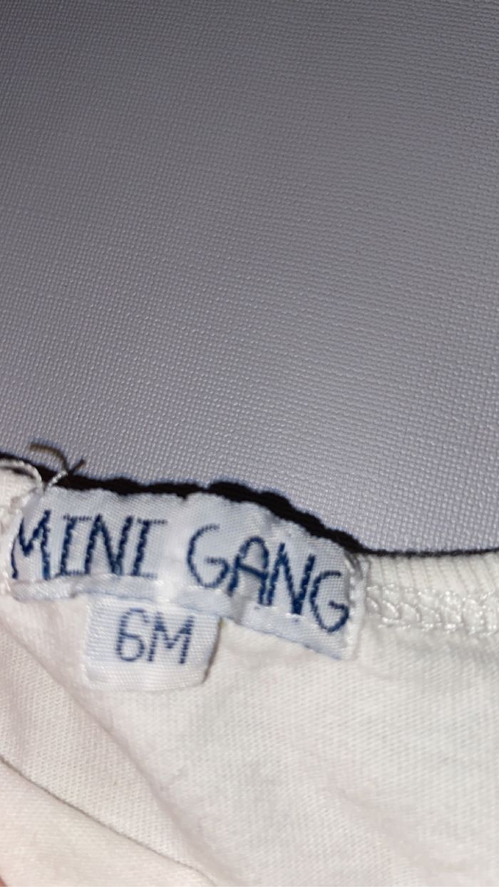 Lot de 2 body et un pull taille 6mois - photo numéro 6