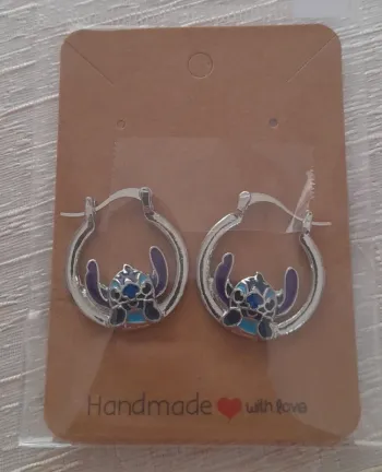 Boucles d oreilles stitch