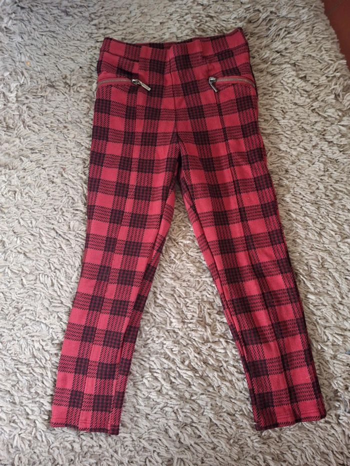 Legging rouge et noir kiabi 6 ans style rock fille