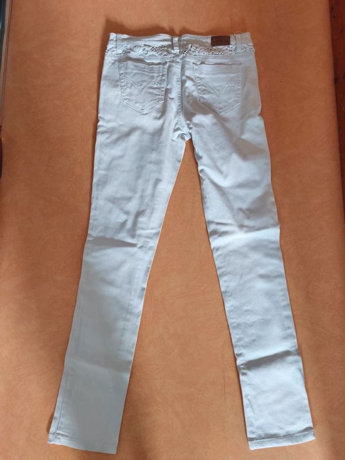 Jean blanc cassé taille 40 - photo numéro 2