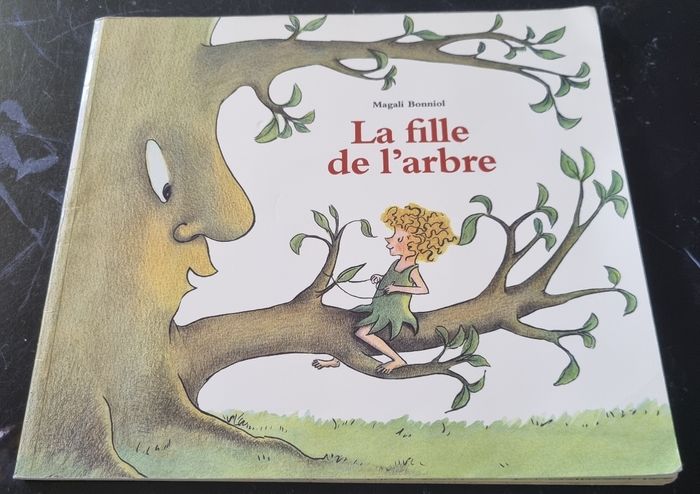 livre enfant La fille de l'arbre - Magali Bonniol