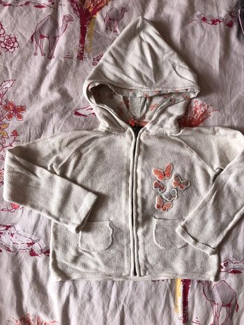 Magnifique gilet à capuche fille sergent major papillon 3 ans